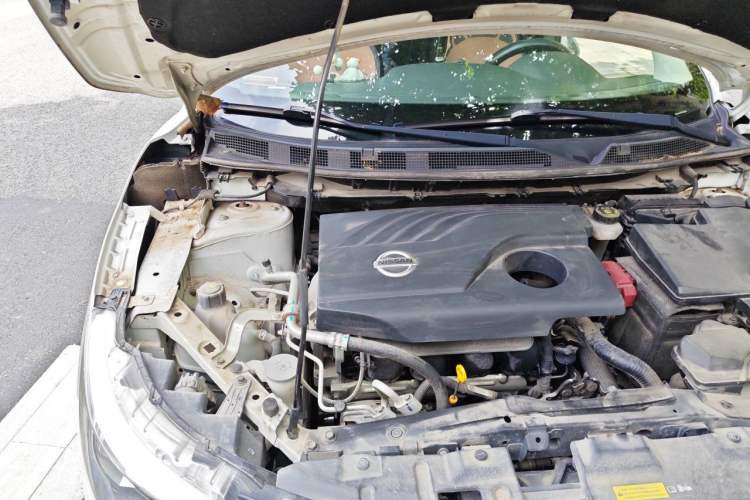 Used Nissan Qashqai 2017 2.0L CVT Elite Edition China V Standard Engine Bay Right