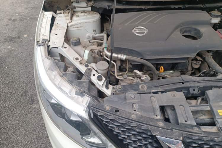 Used Nissan Qashqai 2017 2.0L CVT Luxury Edition China V Standard Engine Bay Right