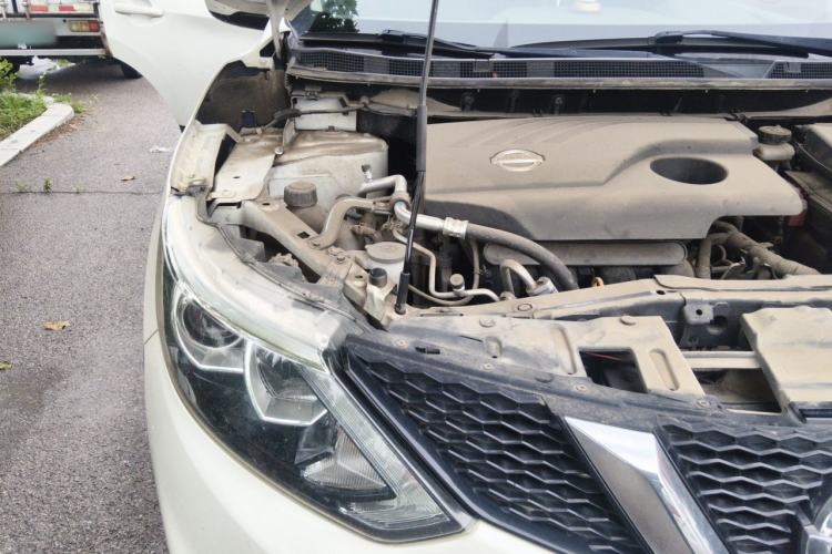 Used Nissan Qashqai 2017 2.0L CVT Smart Enjoyment Version China V Standard Engine Bay Right
