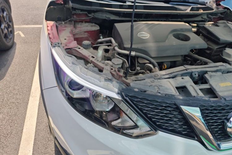Used Nissan Qashqai 2017 2.0L CVT Luxury Edition China V Standard Engine Bay Right
