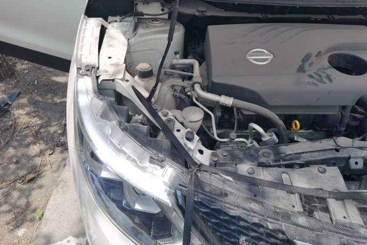 Used Nissan Qashqai 2017 2.0L CVT Luxury Edition China V Standard Engine Bay Right