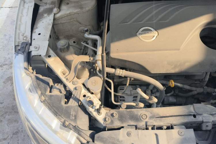 Used Nissan Qashqai 2017 2.0L CVT Smart Enjoyment Version China V Standard Engine Bay Right
