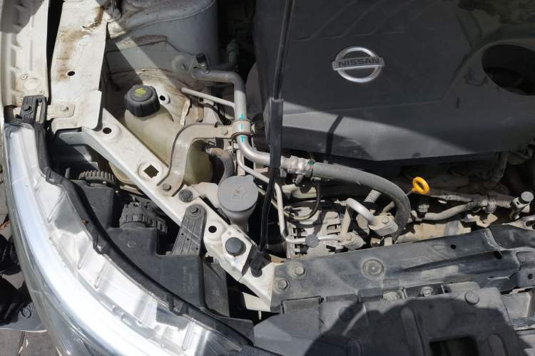 Used Nissan Qashqai 2017 2.0L CVT Smart Enjoyment Version China V Standard Engine Bay Right