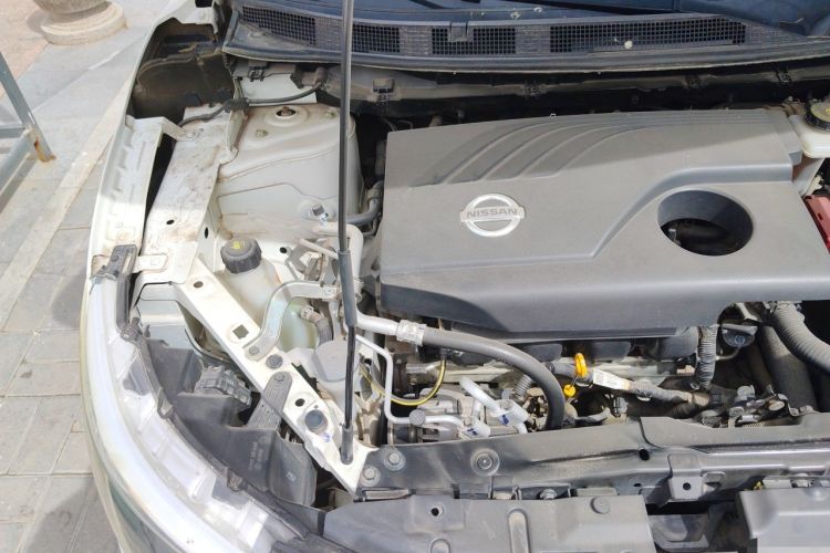 Used Nissan Qashqai 2017 2.0L CVT Elite Edition China V Standard Engine Bay Right