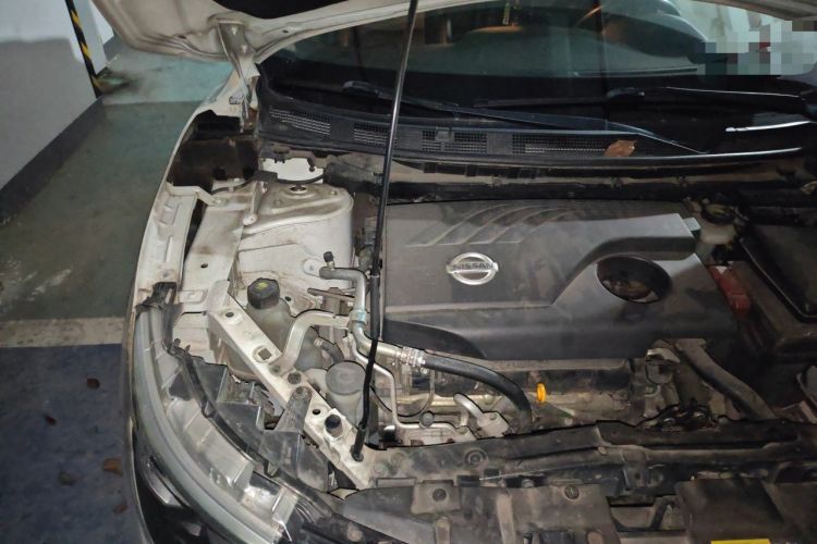 Used Nissan Qashqai 2017 2.0L CVT Elite Edition China V Standard Engine Bay Right
