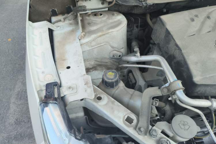Used Nissan Qashqai 2017 2.0L CVT Smart Enjoyment Version China V Standard Engine Bay Right