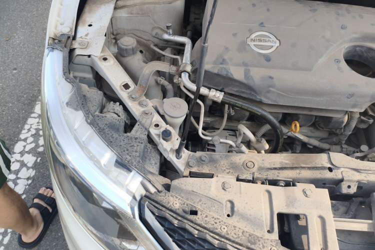 Used Nissan Qashqai 2017 2.0L CVT Smart Enjoyment Version China V Standard Engine Bay Right