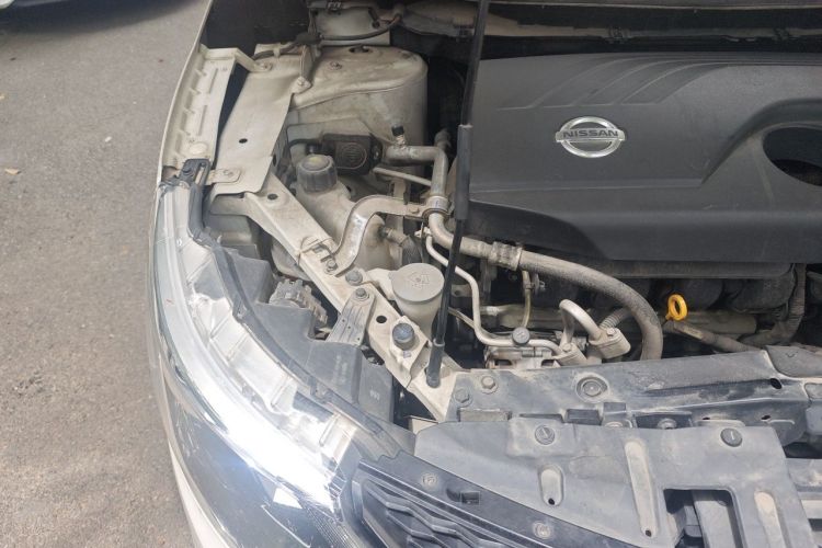 Used Nissan Qashqai 2017 2.0L CVT Smart Enjoyment Version China V Standard Engine Bay Right