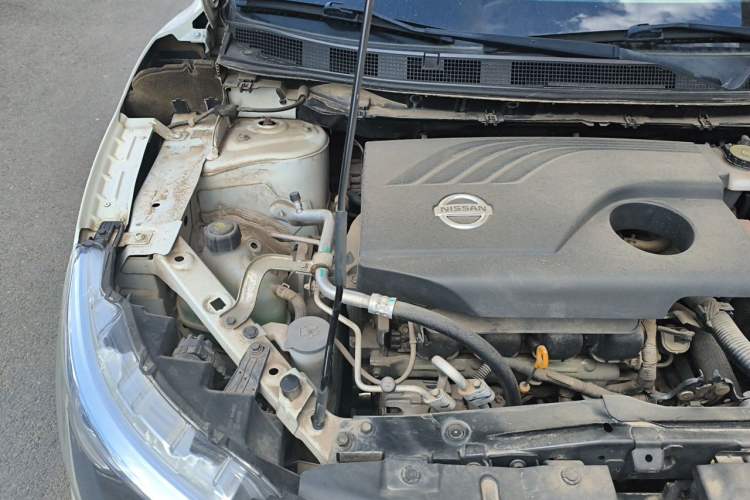 Used Nissan Qashqai 2017 2.0L CVT Smart Enjoyment Version China V Standard Engine Bay Right