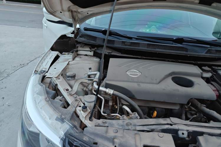 Used Nissan Qashqai 2017 2.0L CVT Smart Enjoyment Version China V Standard Engine Bay Right
