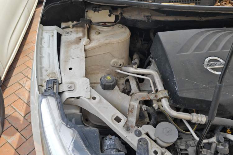 Used Nissan Qashqai 2017 2.0L CVT Luxury Edition China V Standard Engine Bay Right