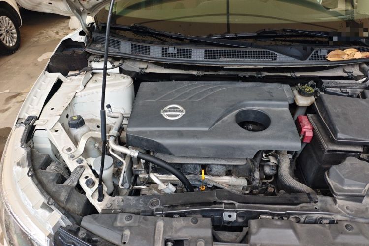 Used Nissan Qashqai 2017 2.0L CVT Flagship Edition China V Standard Engine Bay Right