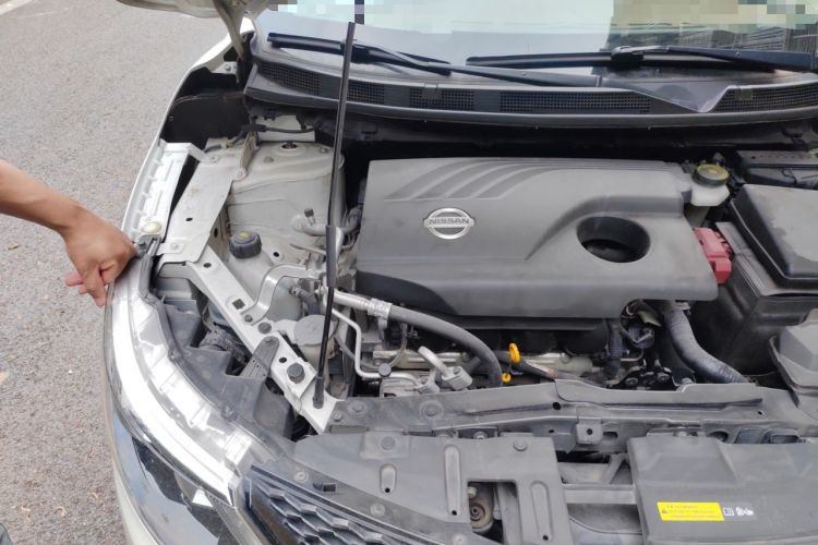 Used Nissan Qashqai 2017 2.0L CVT Luxury Edition China V Standard Engine Bay Right