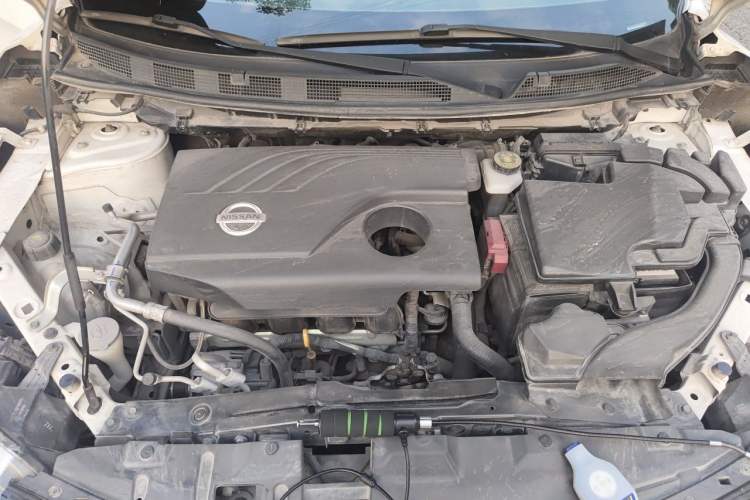 Used Nissan Qashqai 2017 2.0L CVT Smart Enjoyment Version China V Standard Engine Bay
