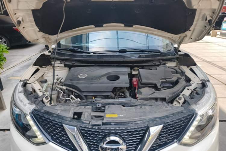 Used Nissan Qashqai 2017 2.0L CVT Elite Edition China V Standard Engine Bay