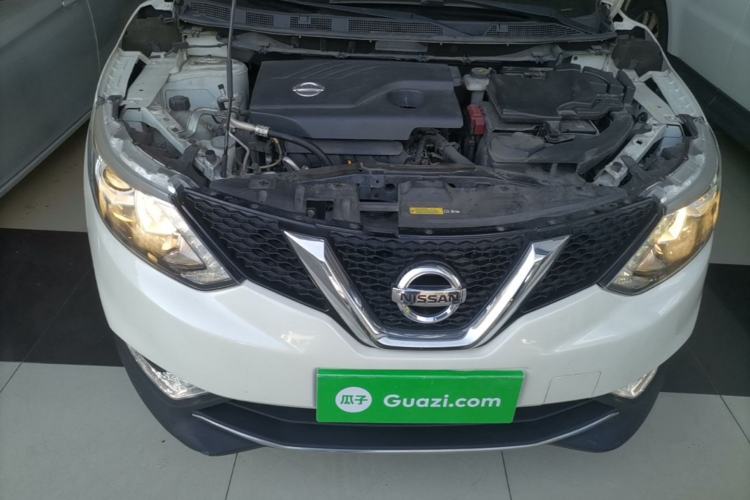 Used Nissan Qashqai 2017 2.0L CVT Smart Enjoyment Version China V Standard Engine Bay
