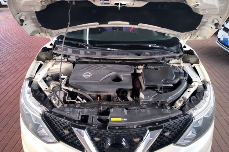 Used Nissan Qashqai 2017 2.0L CVT Elite Edition China V Standard Engine Bay