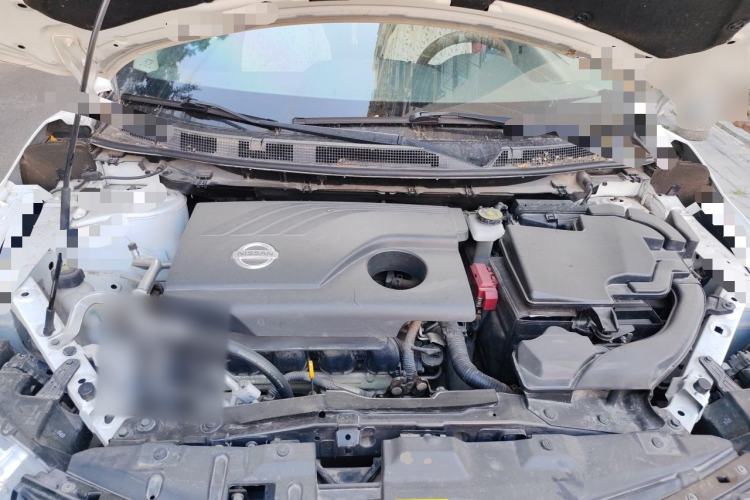Used Nissan Qashqai 2017 2.0L CVT Smart Enjoyment Version China V Standard Engine Bay