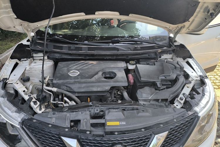 Used Nissan Qashqai 2017 2.0L CVT Elite Edition China V Standard Engine Bay