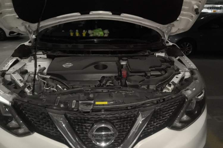 Used Nissan Qashqai 2017 2.0L CVT Elite Edition China V Standard Engine Bay