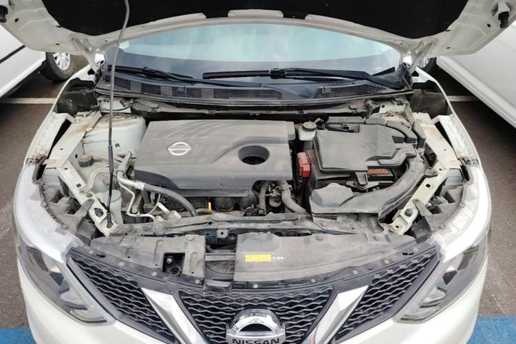 Used Nissan Qashqai 2017 2.0L CVT Smart Enjoyment Version China V Standard Engine Bay
