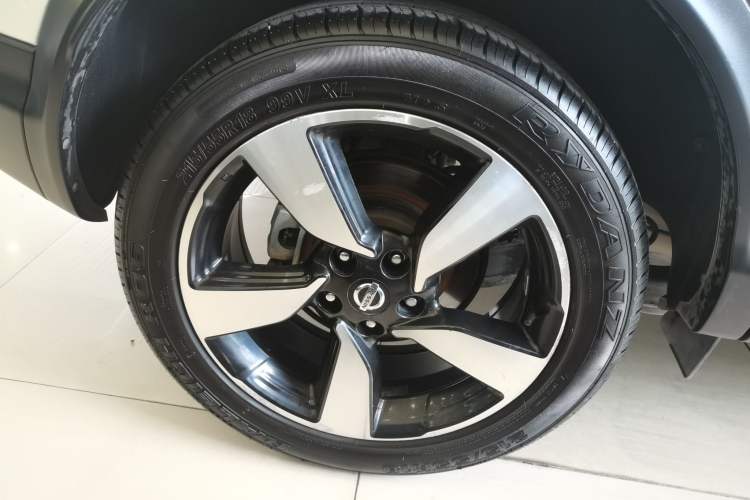 Used Nissan Qashqai 2017 2.0L CVT Luxury Edition China V Standard Exterior 2