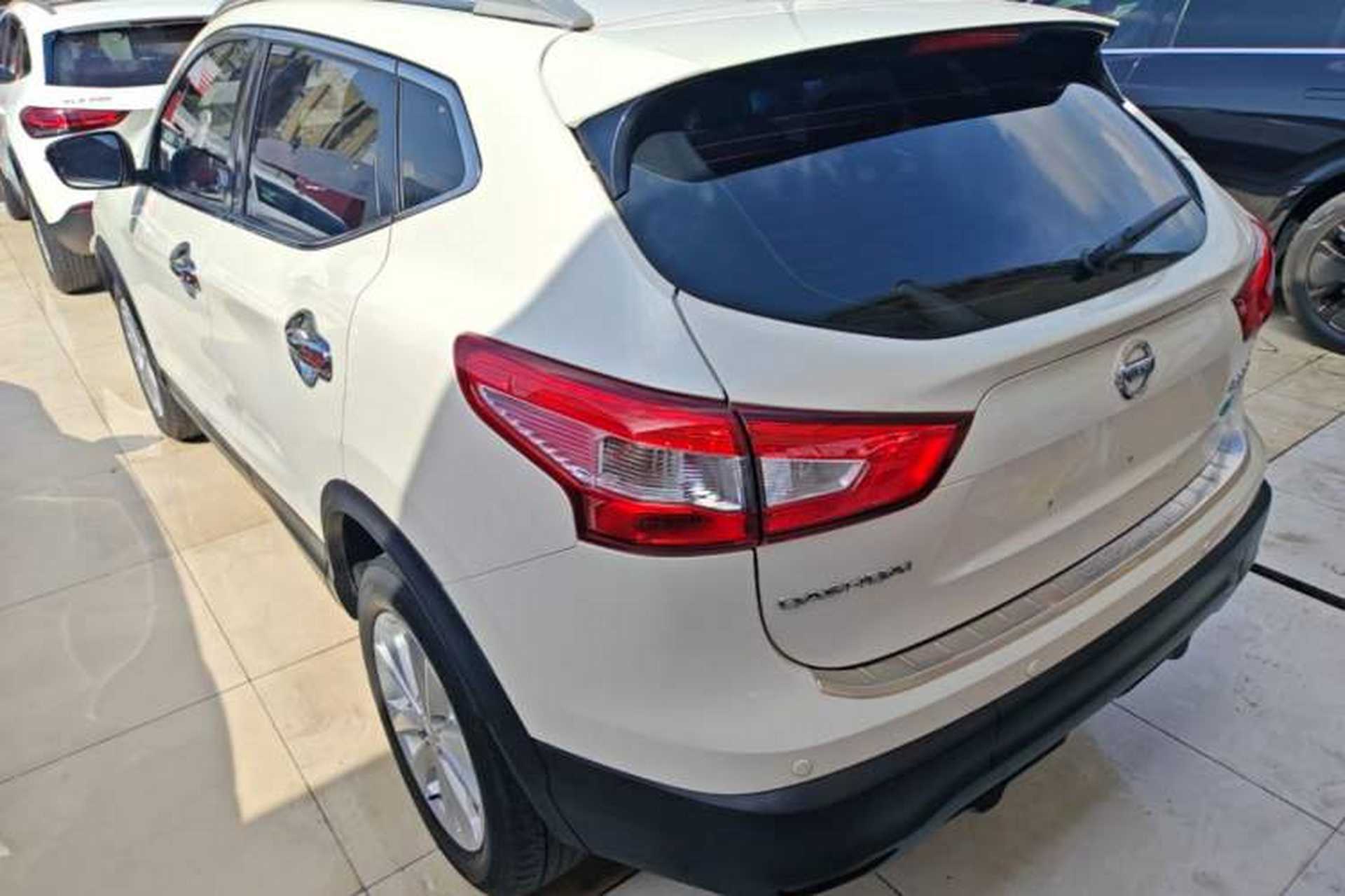 Used Nissan Qashqai 2017 2.0L CVT Elite Edition China V Standard Exterior 2