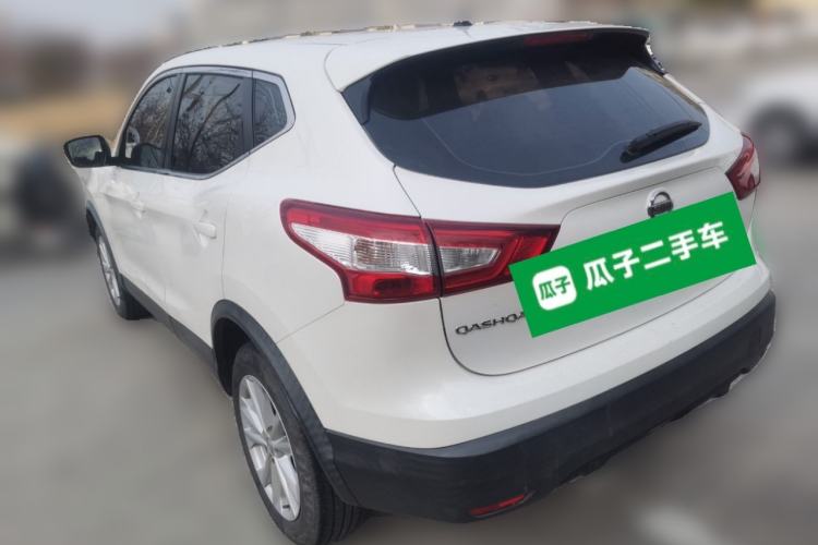 Used Nissan Qashqai 2017 2.0L CVT Elite Edition China V Standard Exterior 3