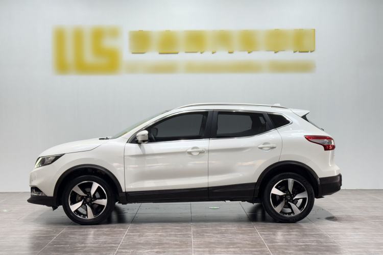 Used Nissan Qashqai 2017 2.0L CVT Luxury Edition China V Standard Exterior 3