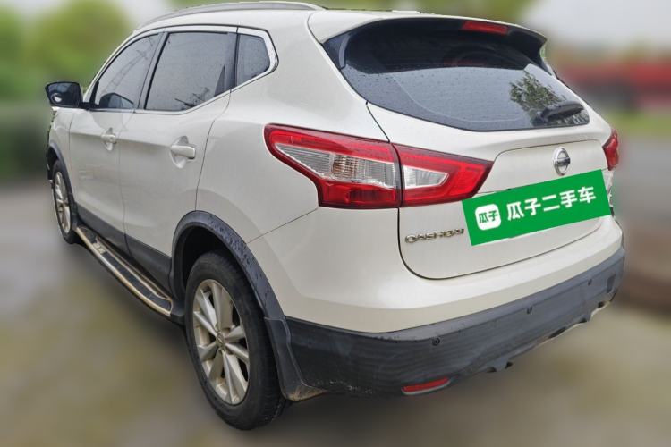 Used Nissan Qashqai 2017 2.0L CVT Elite Edition China V Standard Exterior 3