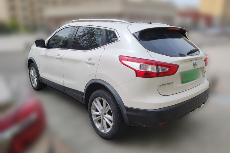 Used Nissan Qashqai 2017 2.0L CVT Elite Edition China V Standard Exterior 3