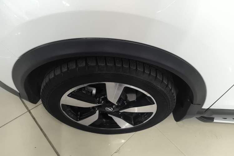 Used Nissan Qashqai 2017 2.0L CVT Smart Enjoyment Version China V Standard Exterior 3