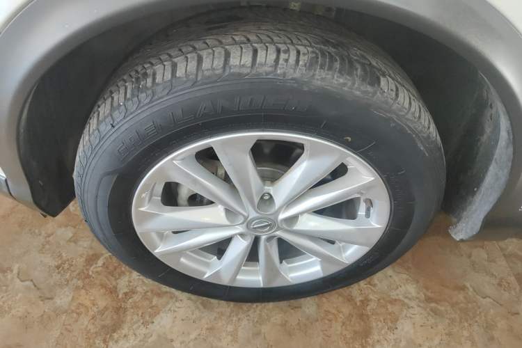Used Nissan Qashqai 2017 1.2T CVT Fashion Edition Exterior 3