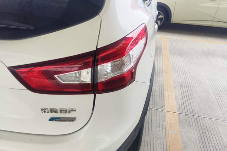 Used Nissan Qashqai 2017 2.0L CVT Smart Enjoyment Version China VI Standard Exterior 3