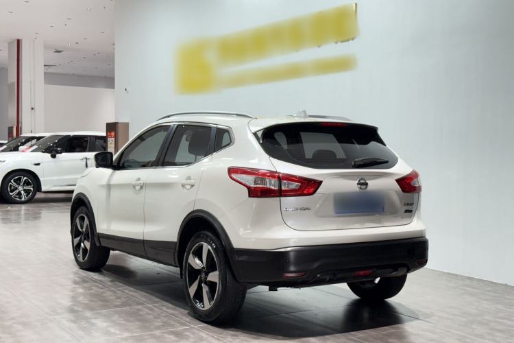 Used Nissan Qashqai 2017 2.0L CVT Luxury Edition China V Standard Exterior 4