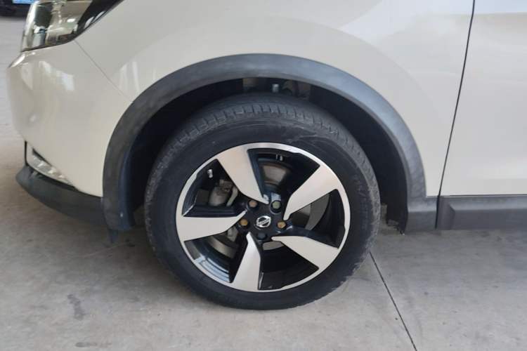 Used Nissan Qashqai 2017 2.0L CVT Smart Enjoyment Version China V Standard Exterior 4