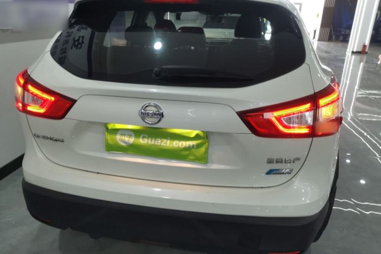 Used Nissan Qashqai 2017 2.0L CVT Smart Enjoyment Version China VI Standard Exterior 4