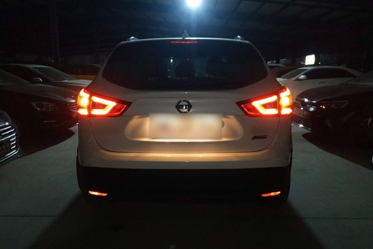 Used Nissan Qashqai 2017 2.0L CVT Smart Enjoyment Version China V Standard Exterior 4