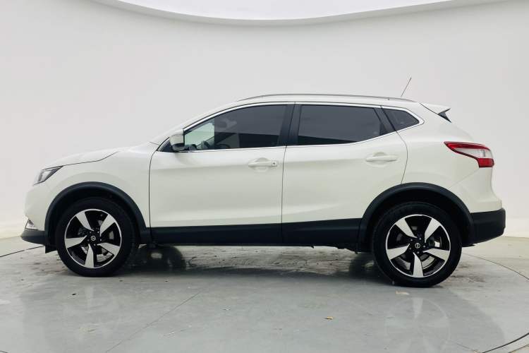 Used Nissan Qashqai 2017 2.0L CVT Smart Enjoyment Version China VI Standard Exterior 4