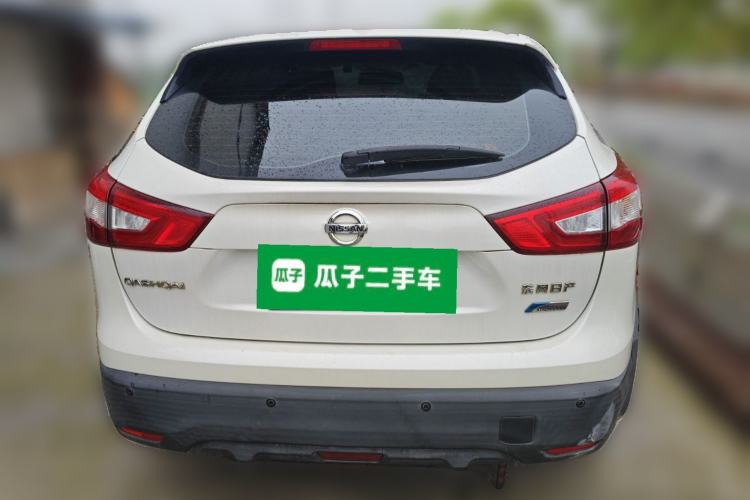 Used Nissan Qashqai 2017 2.0L CVT Elite Edition China V Standard Exterior 4