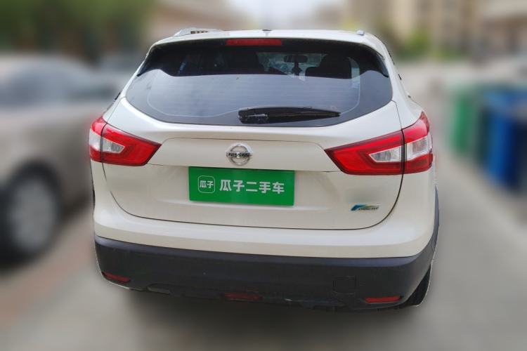 Used Nissan Qashqai 2017 2.0L CVT Elite Edition China V Standard Exterior 4