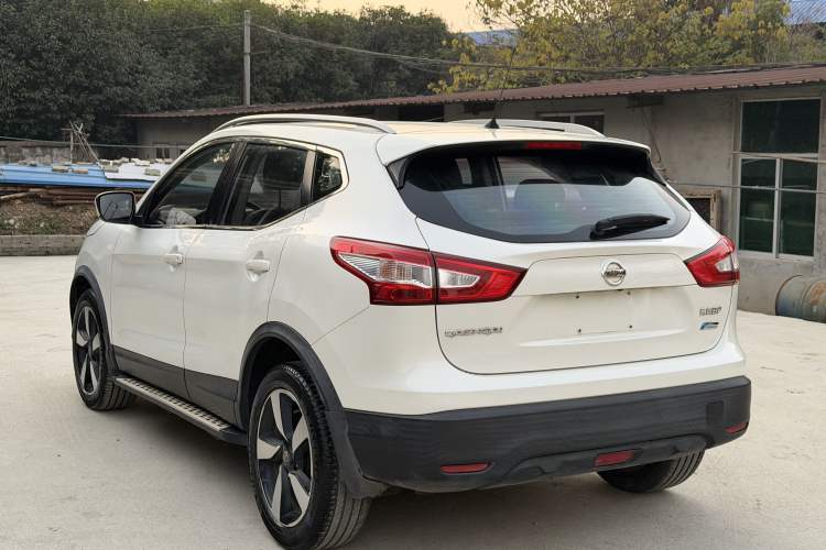 Used Nissan Qashqai 2017 2.0L CVT Smart Enjoyment Version China V Standard Exterior 4
