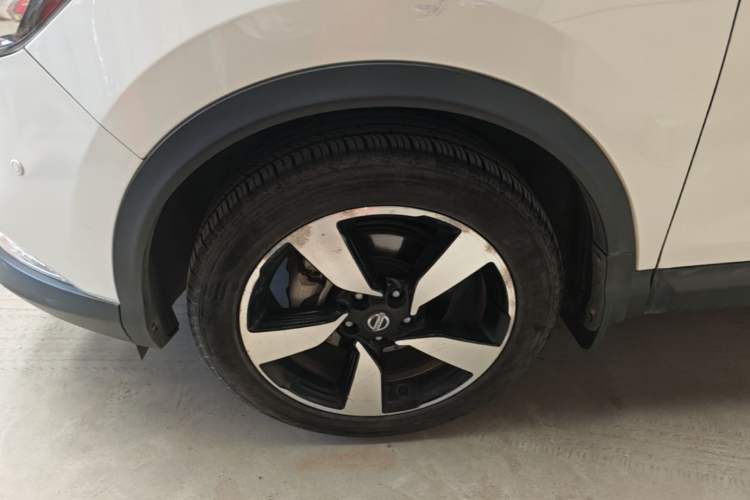 Used Nissan Qashqai 2017 2.0L CVT Smart Enjoyment Version China V Standard Exterior 4