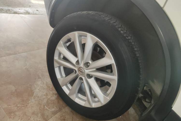 Used Nissan Qashqai 2017 1.2T CVT Fashion Edition Exterior 4