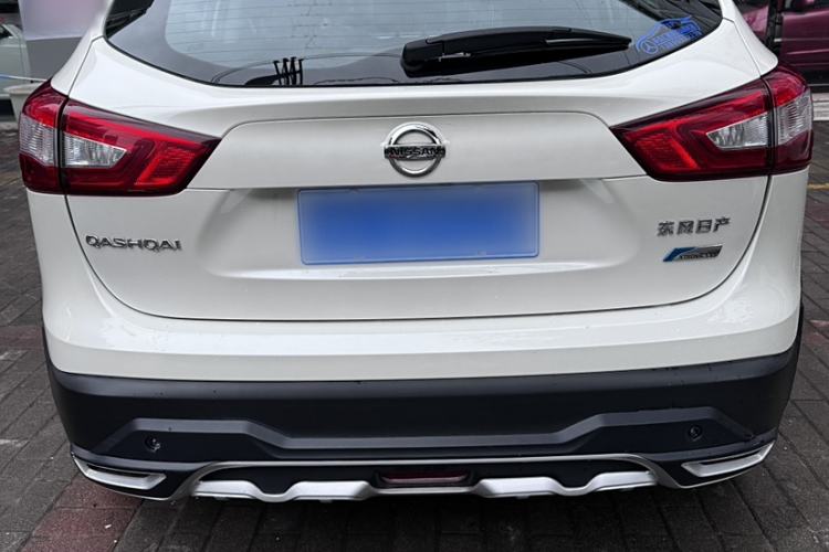 Used Nissan Qashqai 2017 2.0L CVT Luxury Edition China V Standard Exterior 4