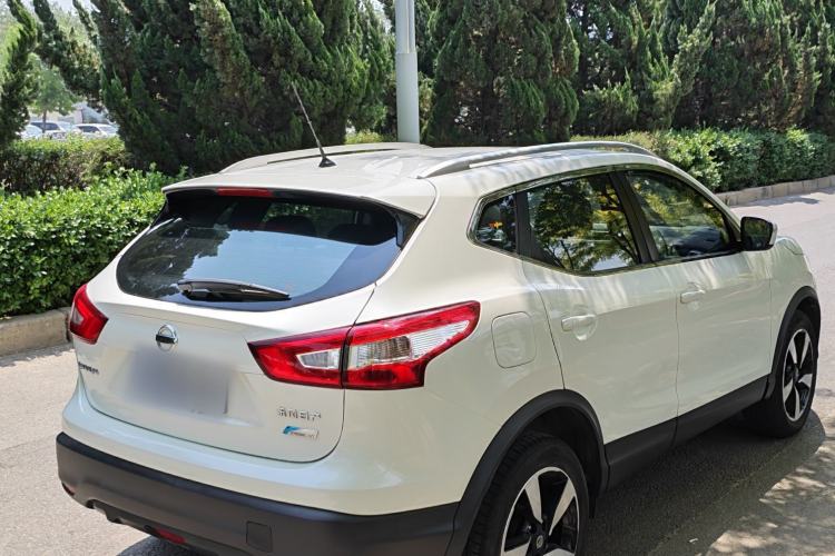 Used Nissan Qashqai 2017 2.0L CVT Smart Enjoyment Version China VI Standard Exterior 4