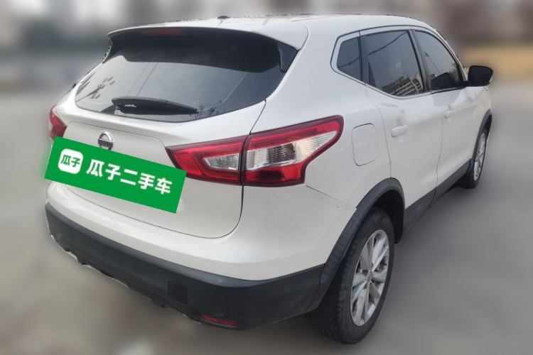 Used Nissan Qashqai 2017 2.0L CVT Elite Edition China V Standard Exterior 5