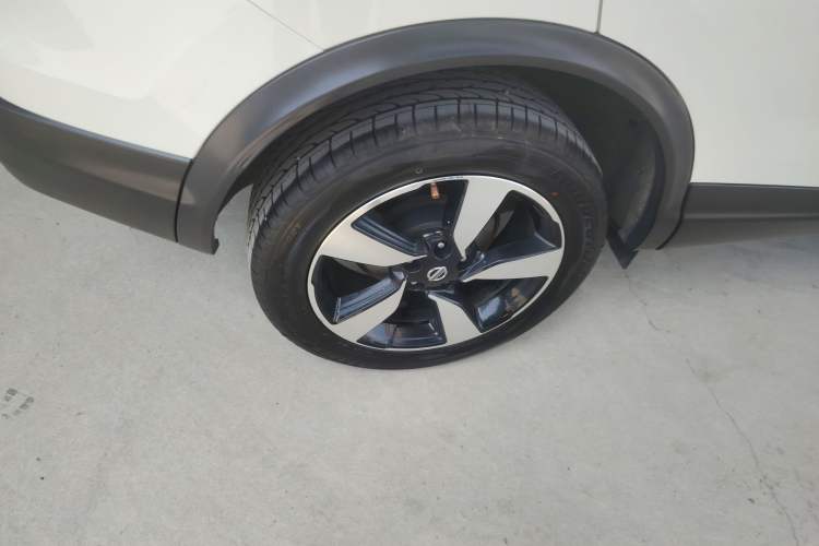 Used Nissan Qashqai 2017 2.0L CVT Smart Enjoyment Version China VI Standard Exterior 5