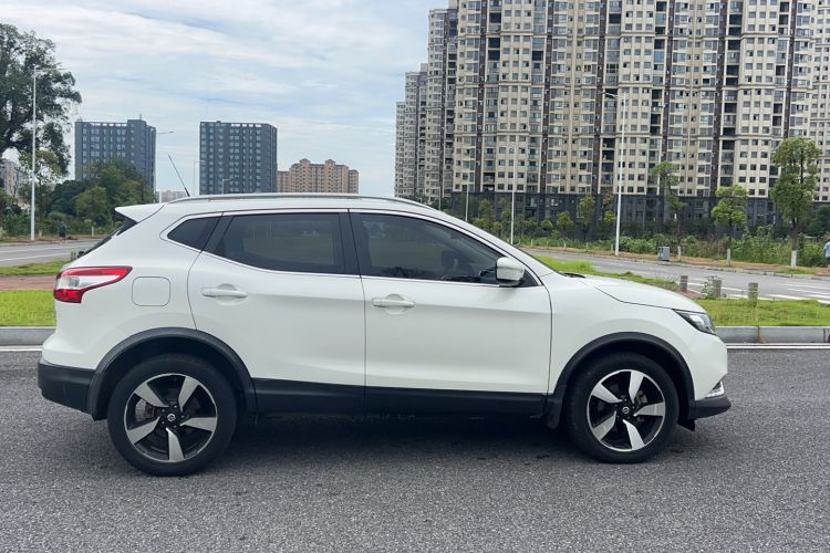 Used Nissan Qashqai 2017 2.0L CVT Smart Enjoyment Version China V Standard Exterior 5