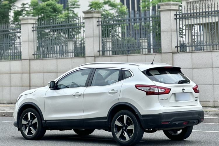 Used Nissan Qashqai 2017 2.0L CVT Smart Enjoyment Version China VI Standard Exterior 5
